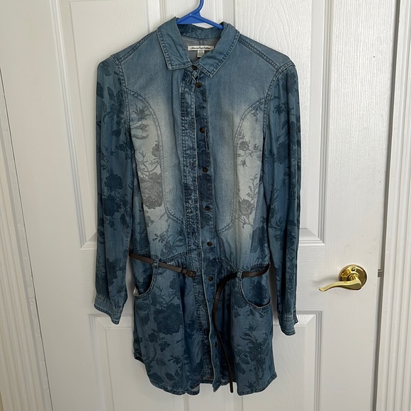 Long-sleeved Jean Mini Dress - Picture 1 of 2